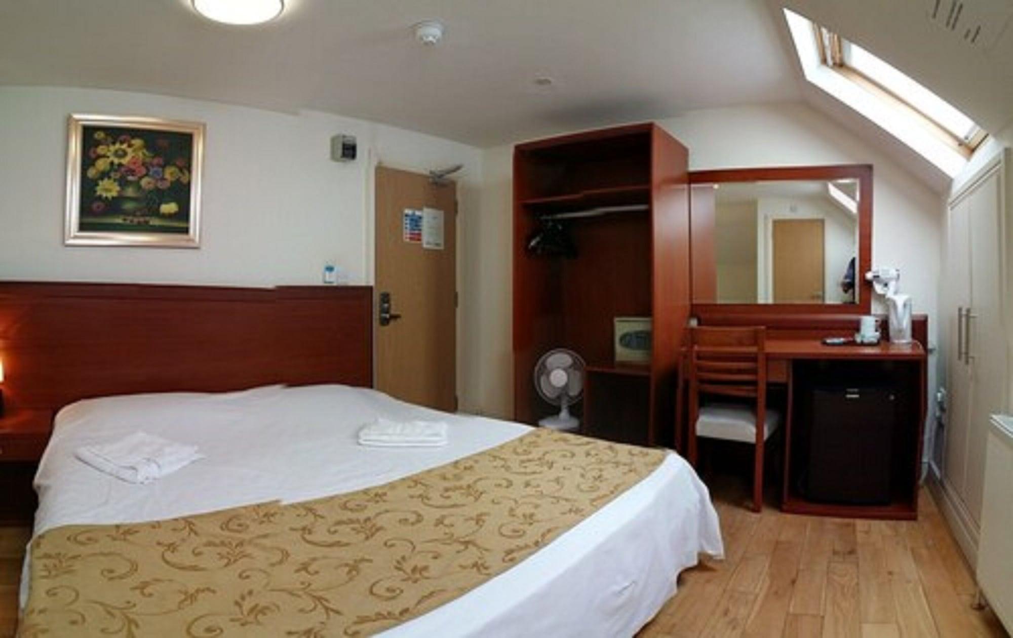 Corner House Hotel Londyn Zewnętrze zdjęcie